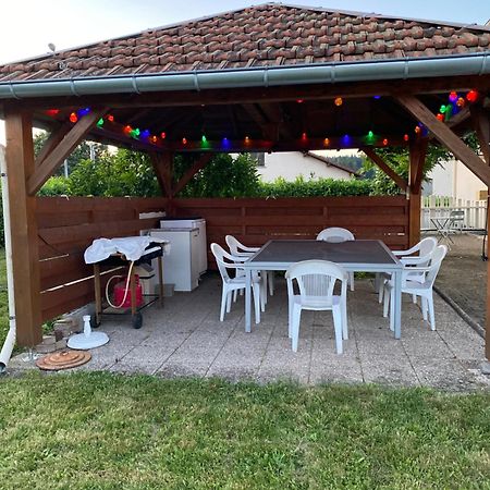 Apartamento Au Coeur Des Vosges Laval-sur-Vologne Exterior foto